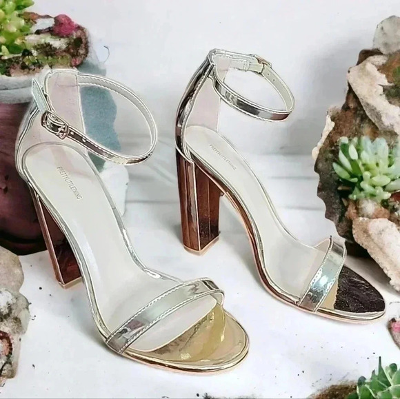 PRETTY little thing gold metallic heels. Size 4 - Picture 1 of 12